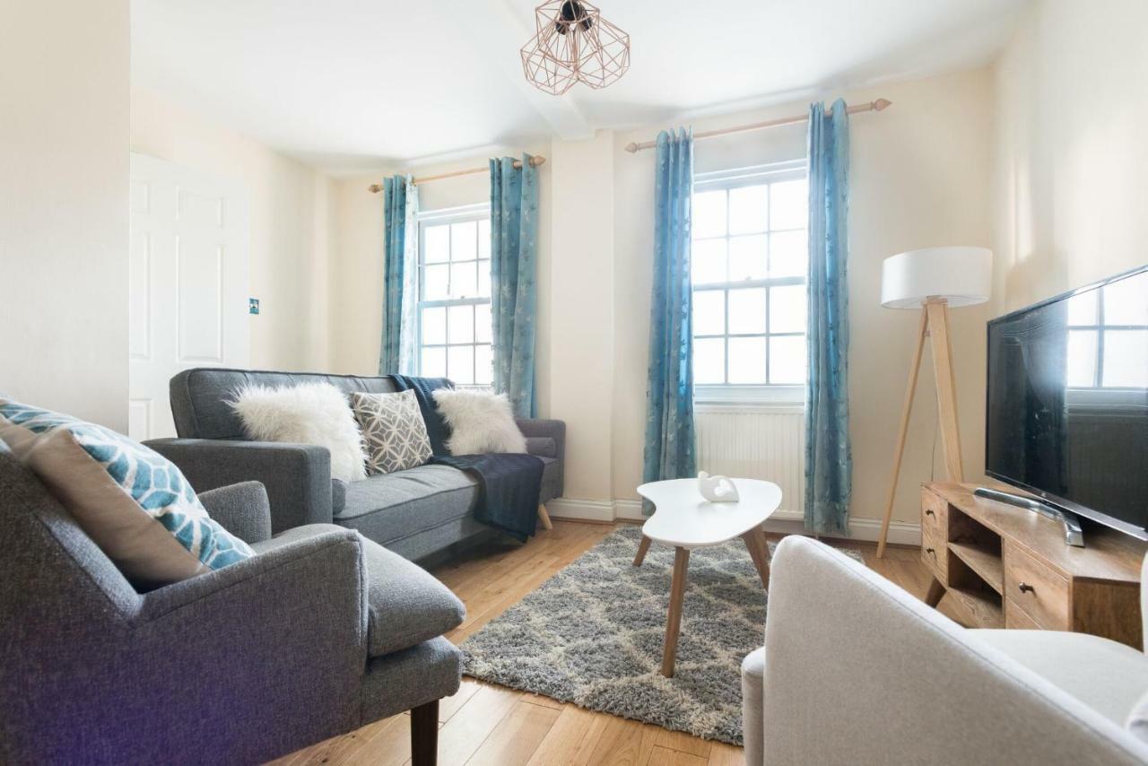 The Lapis Lounge - Large 3Bdr House At River Avon Bath Eksteriør billede